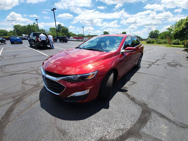 Used 2024 Chevrolet Malibu RS w/ LPO, Floor Liner Package FWD image 8