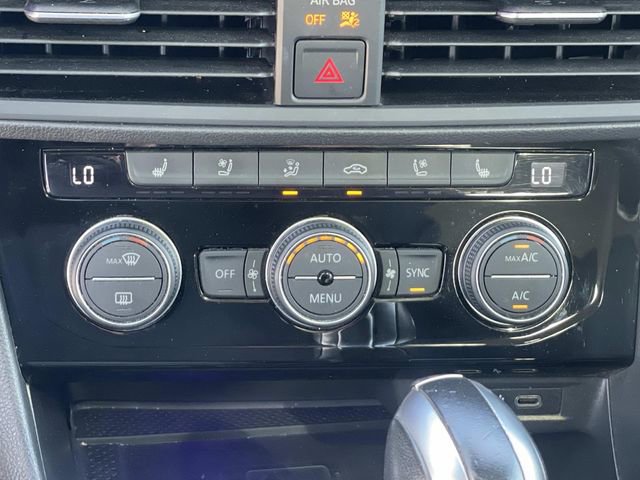 Used 2021 Volkswagen Jetta GLI Autobahn image 15