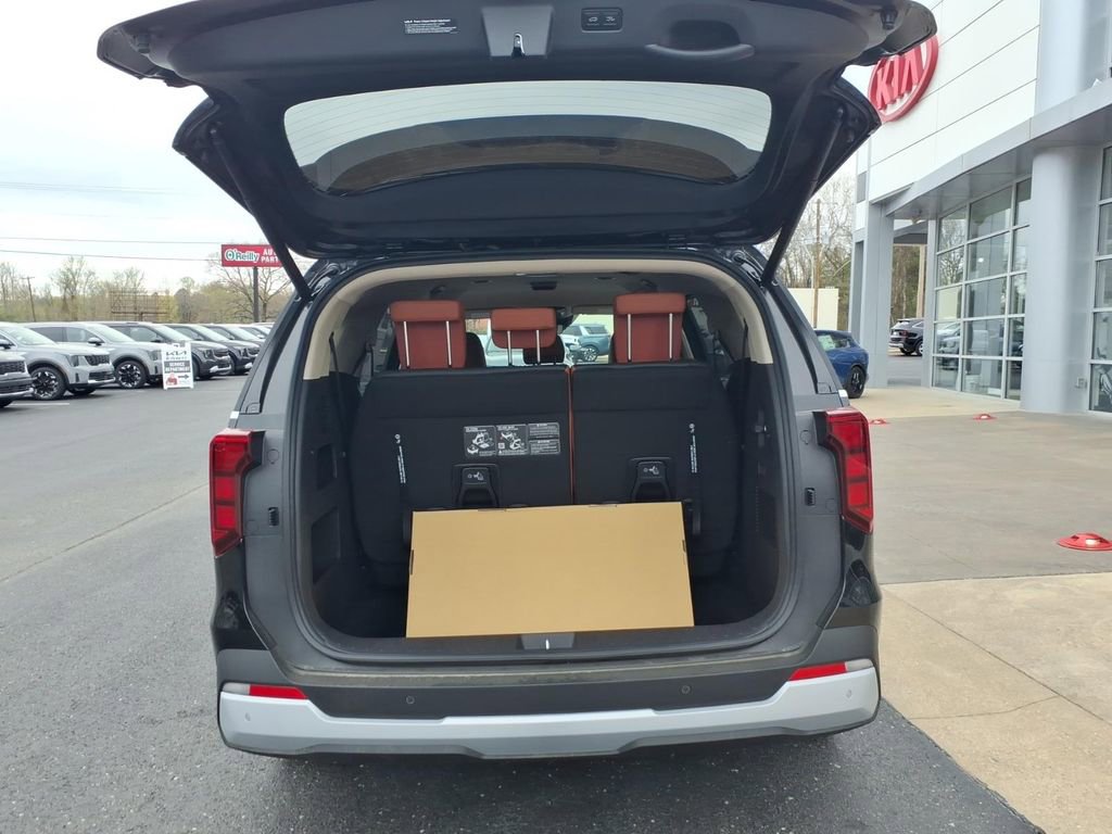 New 2026 Kia Carnival EX image 6