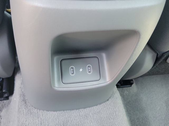 Certified 2026 Hyundai Elantra SE FWD image 22