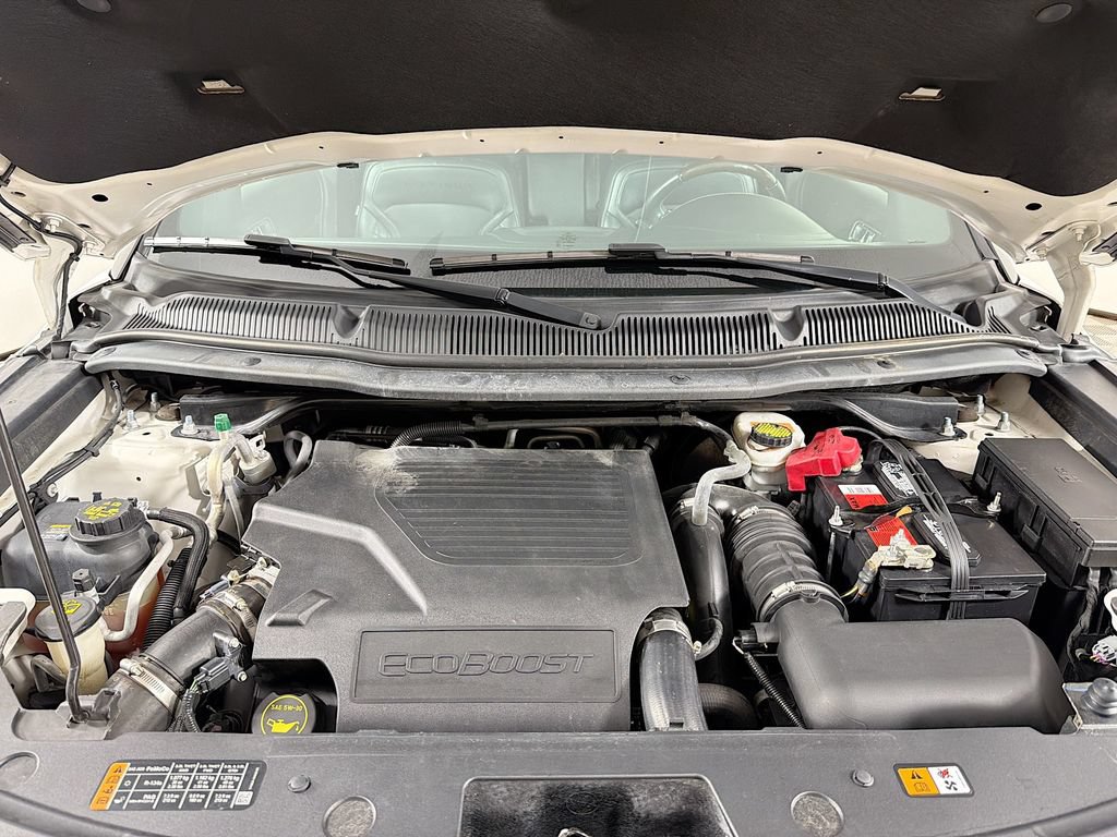 Used 2018 Ford Explorer Platinum AWD/4WD image 32