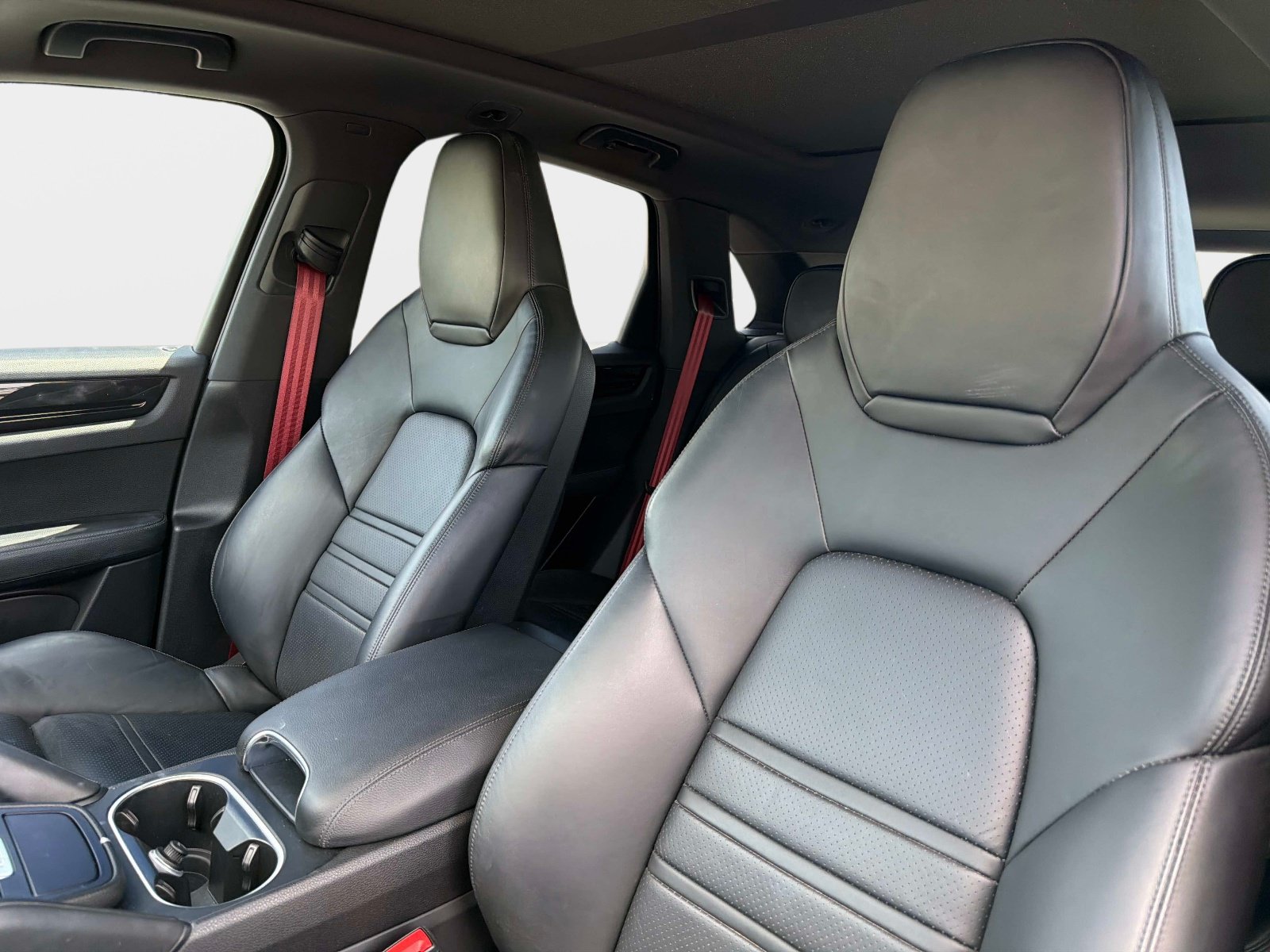 Used 2019 Porsche Cayenne S AWD/4WD image 40