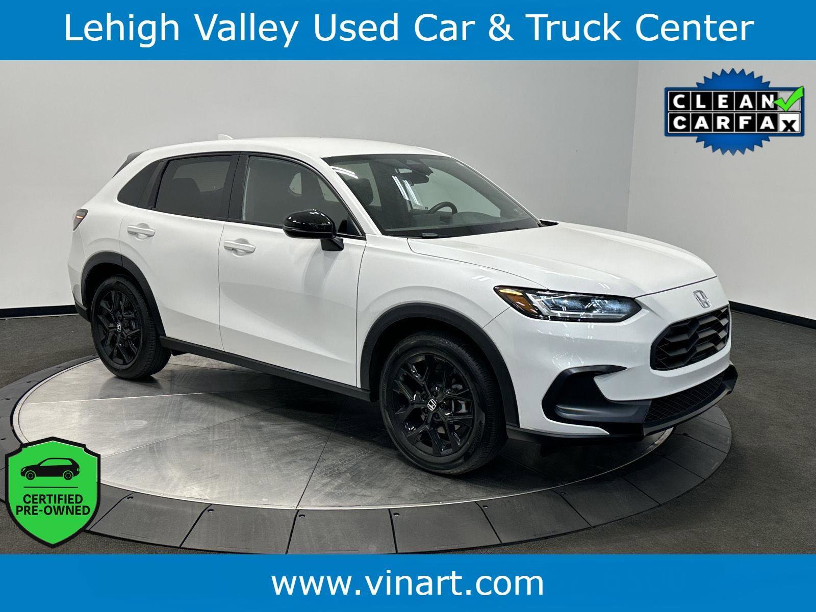 Certified 2025 Honda HR-V Sport image 1