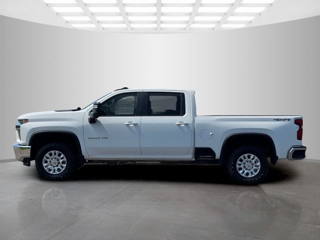 Used 2022 Chevrolet Silverado 2500 LT w/ Convenience Package AWD/4WD image 4