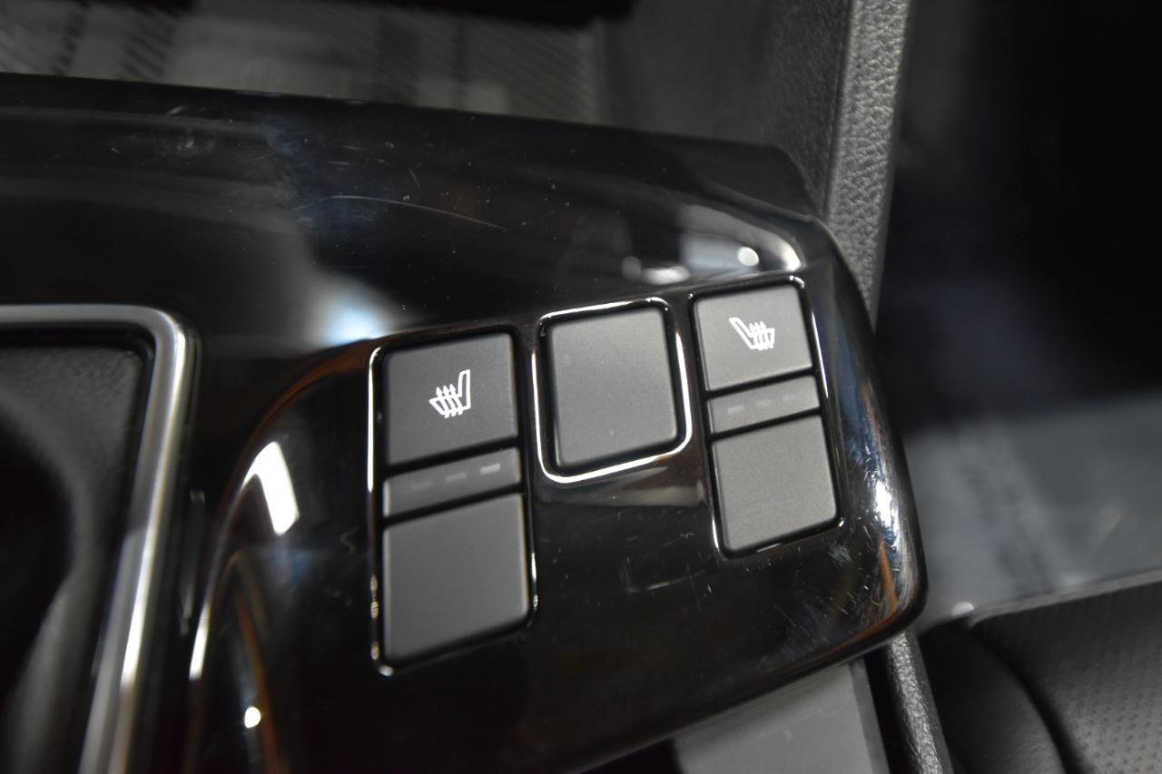 Used 2024 Kia Sportage EX image 31