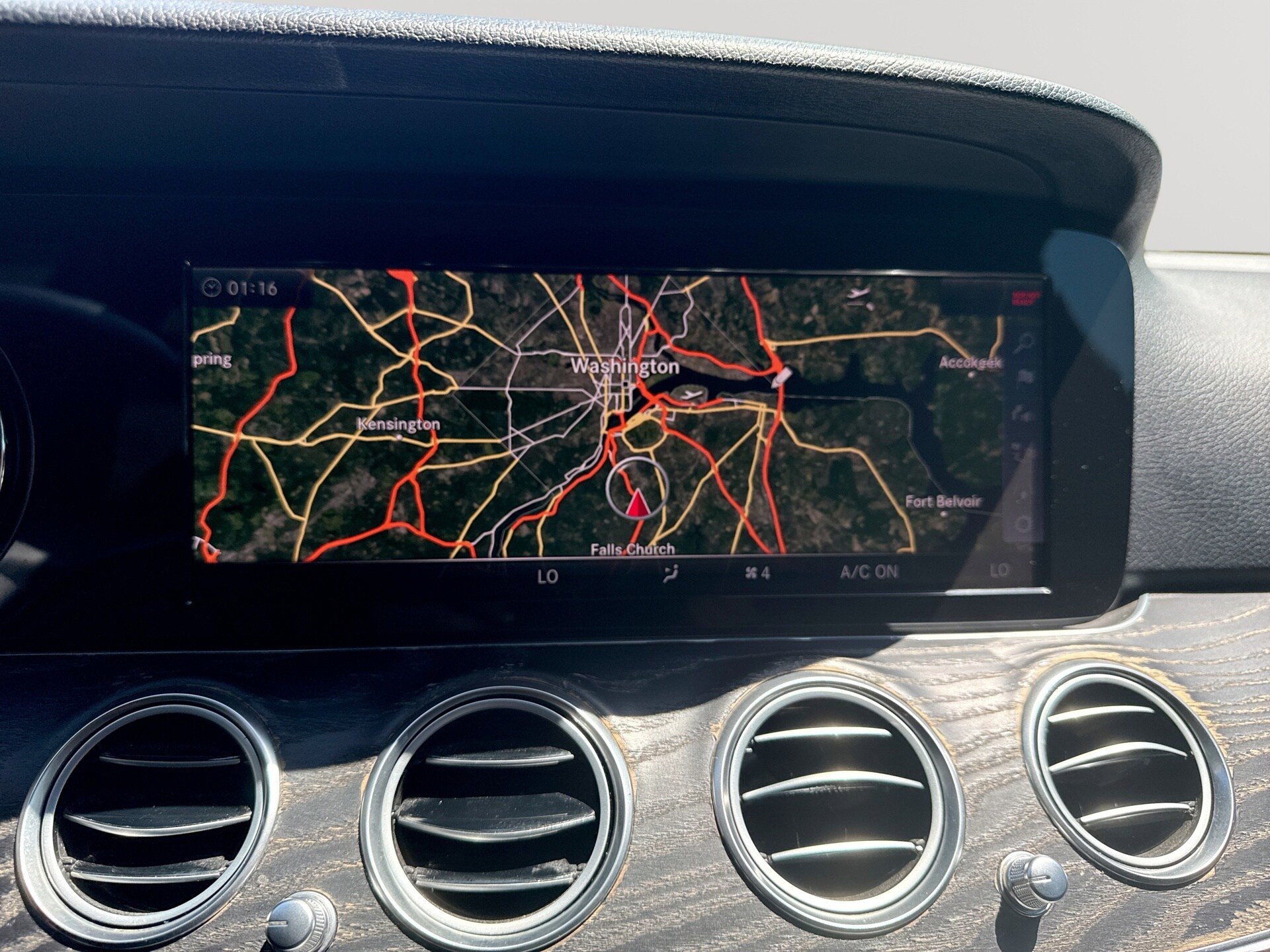 Used 2018 Mercedes-Benz E 300 w/ Premium 1 Package image 20