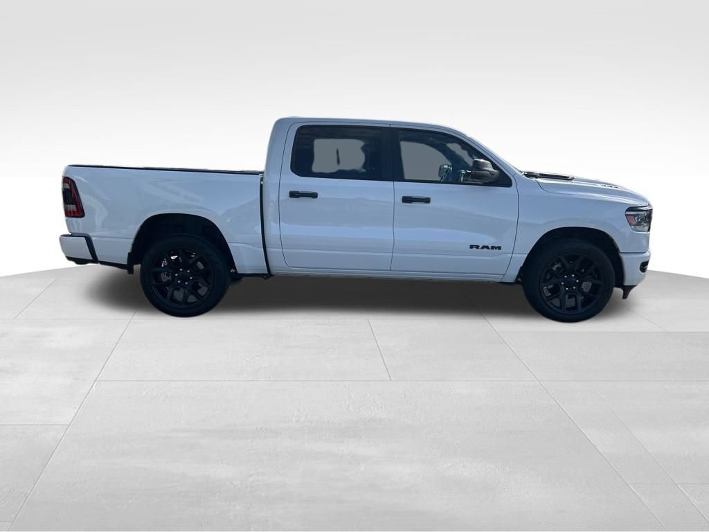 Used 2024 RAM 1500 Laramie image 8