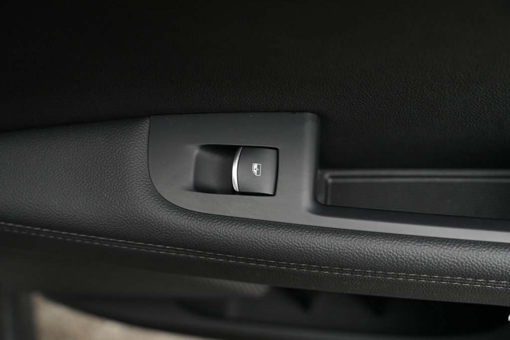 Used 2022 Alfa Romeo Stelvio Sprint image 41