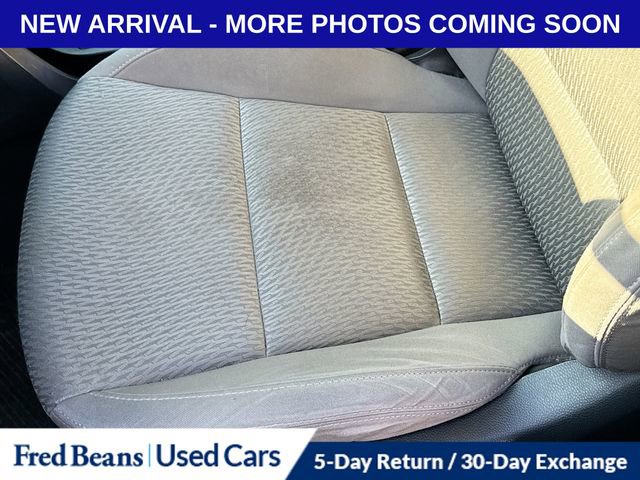 Used 2015 Hyundai Santa Fe GLS image 7