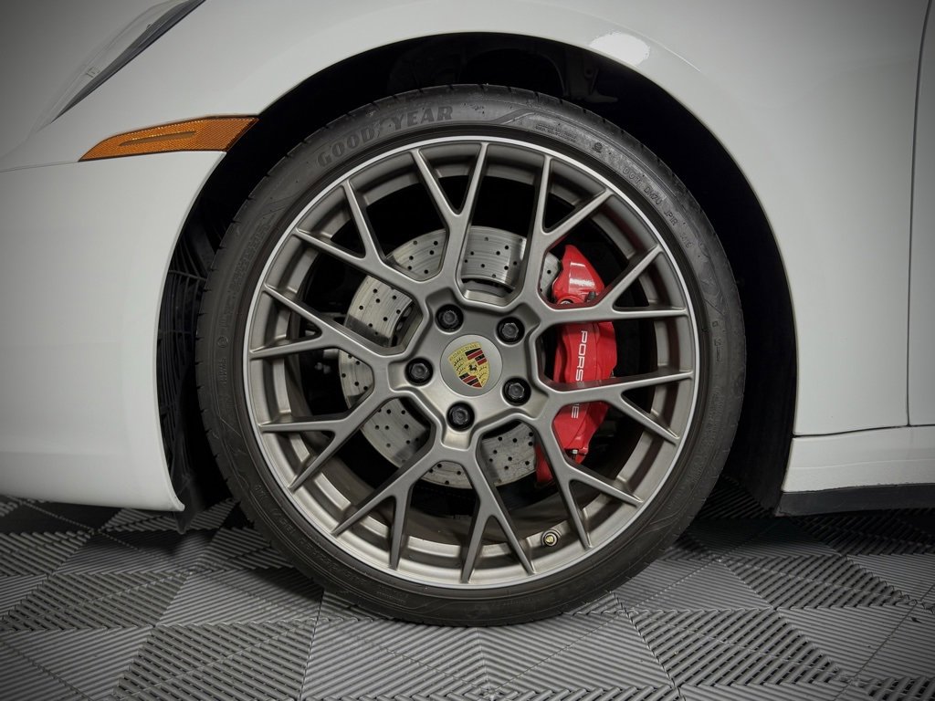Used 2020 Porsche 911 Carrera 4S image 16