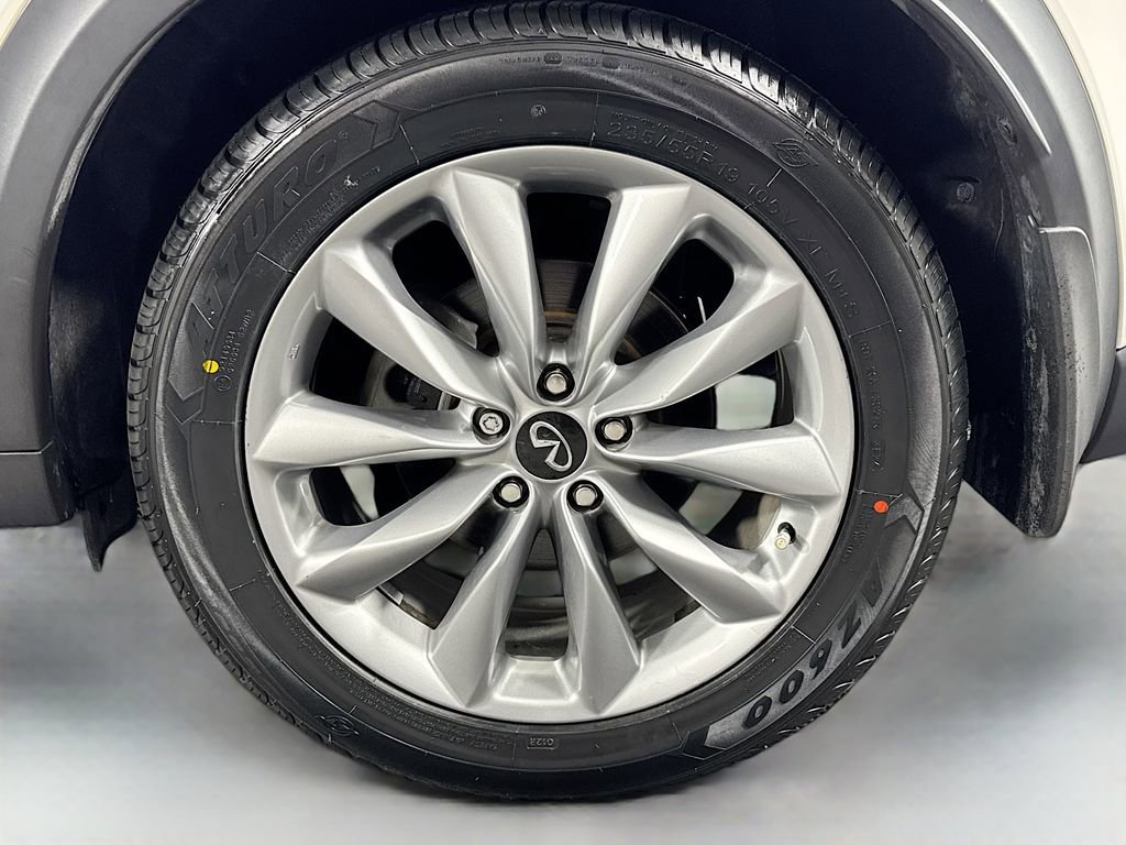 Used 2021 INFINITI QX50 Essential FWD image 39