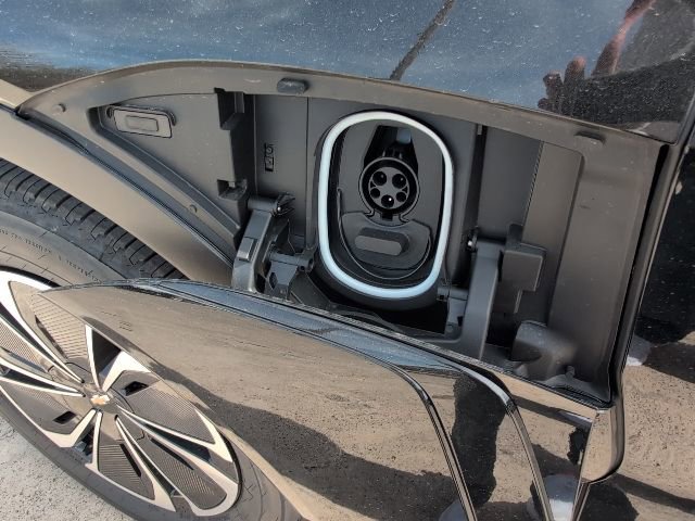 New 2026 Chevrolet Blazer EV LT image 30