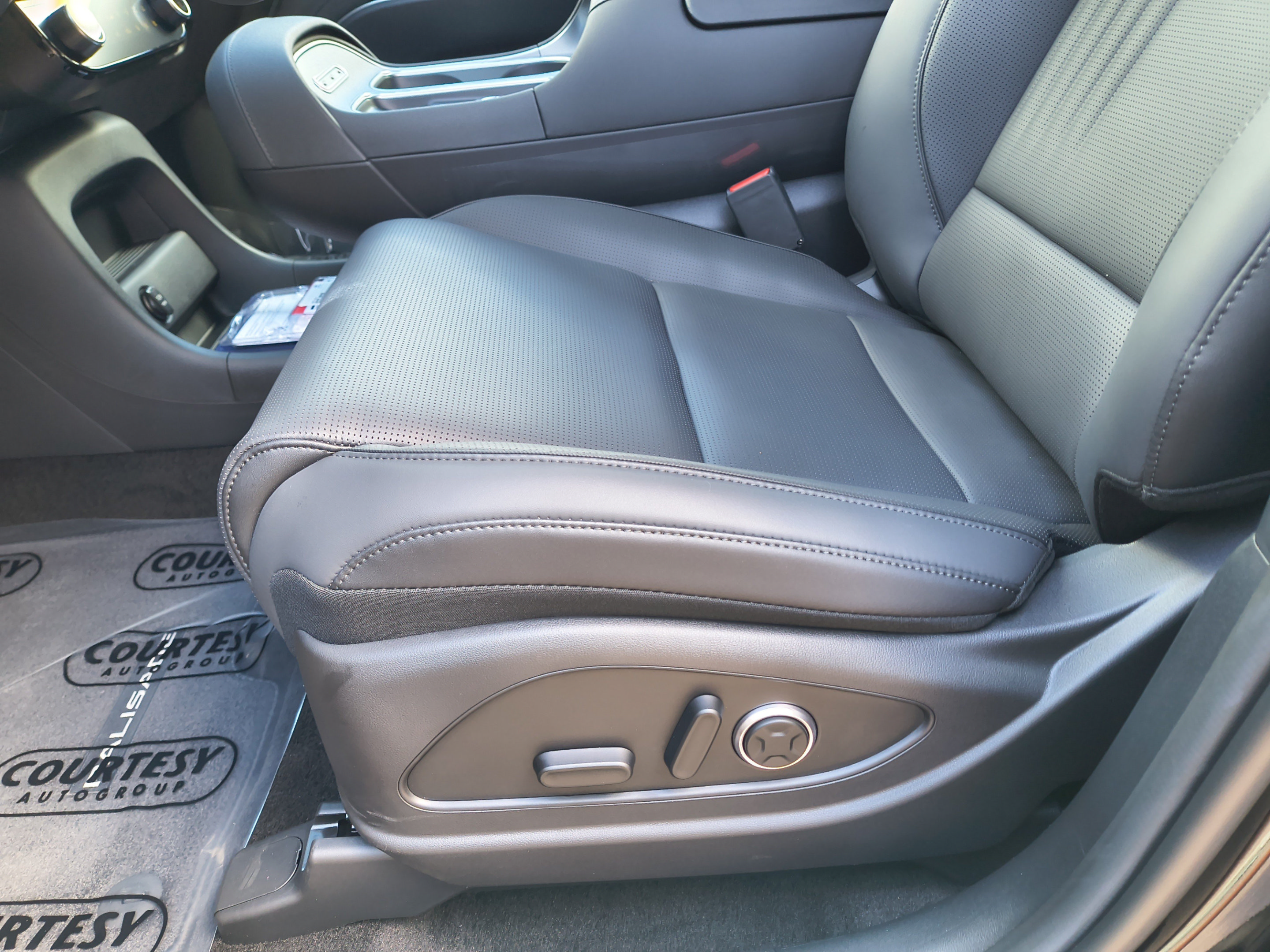 New 2027 Hyundai Palisade SEL Premium FWD image 21
