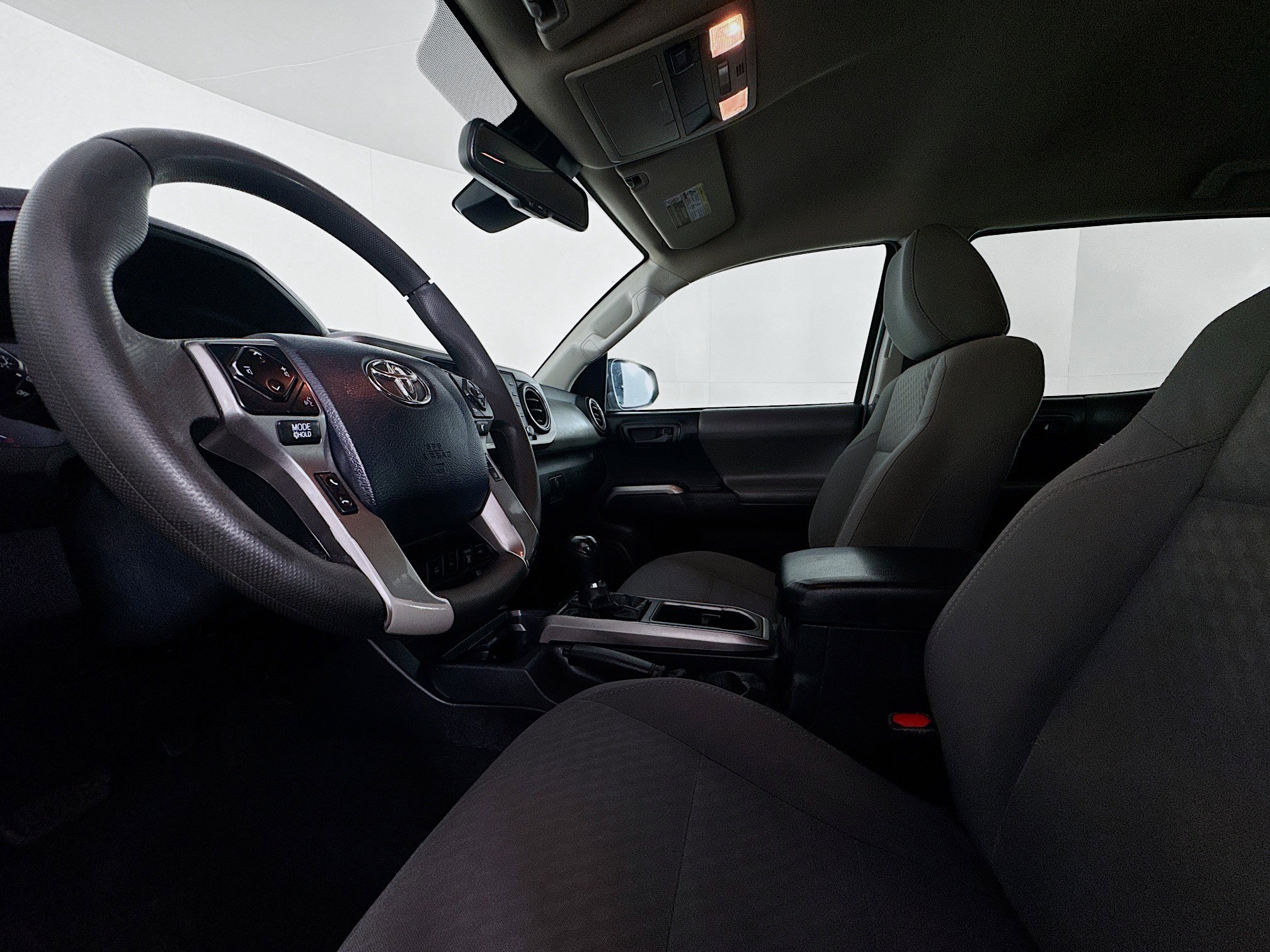 Used 2020 Toyota Tacoma SR5 image 20