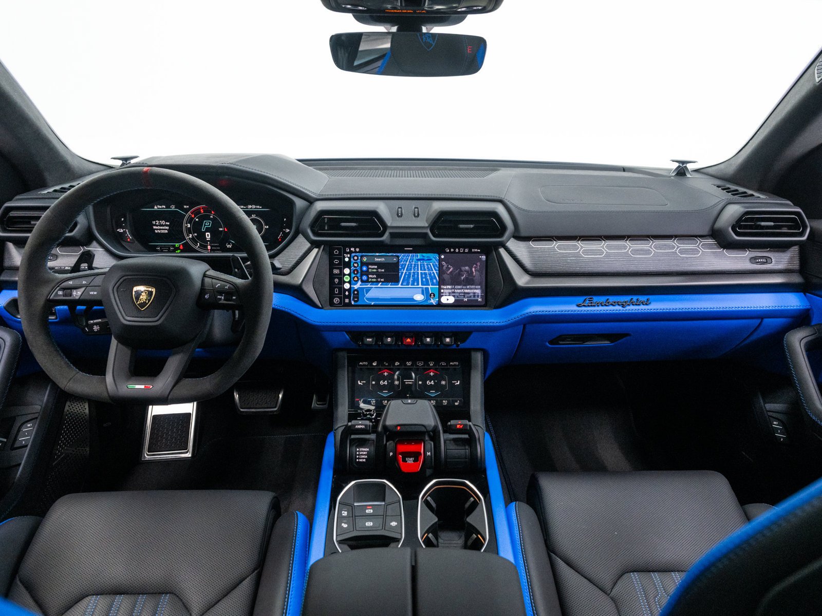 Used 2025 Lamborghini Urus SE AWD/4WD image 77