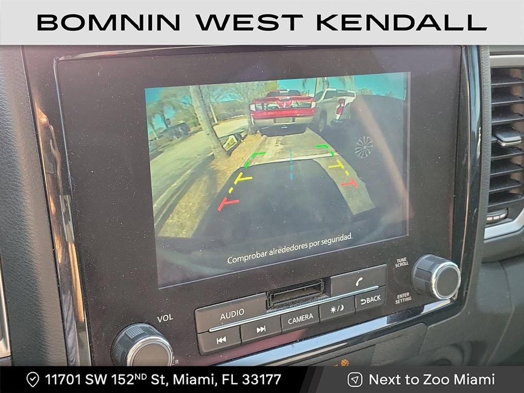 Used 2022 Nissan Frontier SV image 21