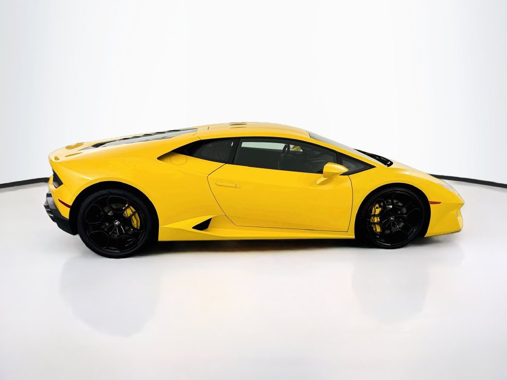 Used 2017 Lamborghini Huracan LP 580-2 RWD image 4