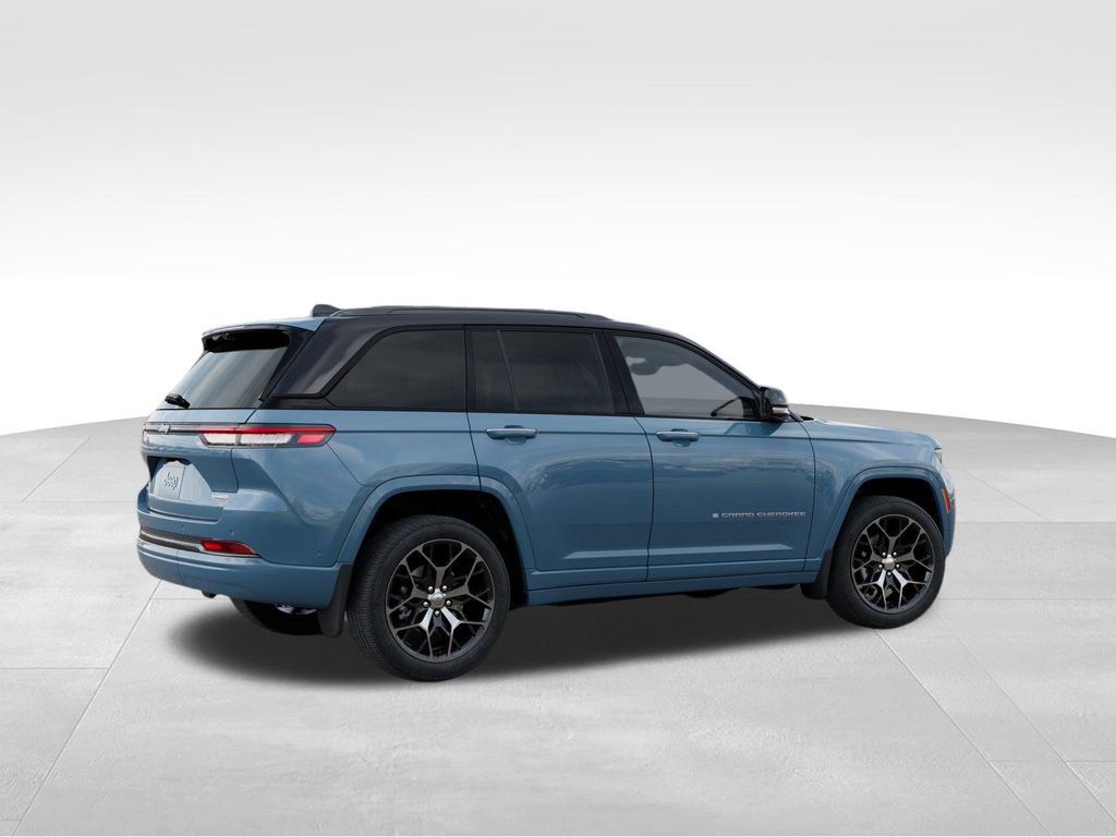 New 2026 Jeep Grand Cherokee Summit image 4