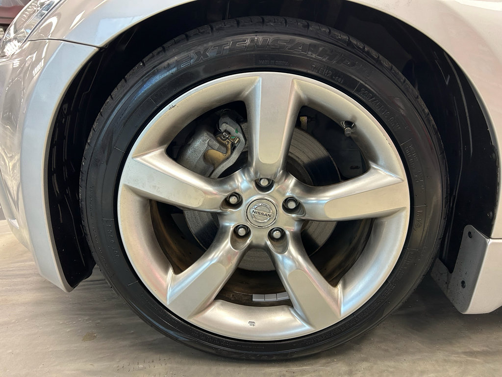 Used 2006 Nissan 350Z Coupe w/ (N93) Cargo Convenience Pkg RWD image 14