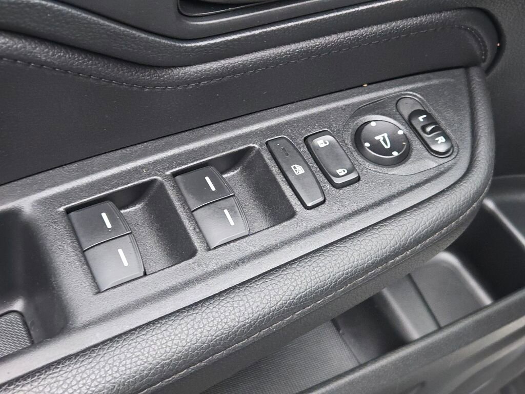 Used 2023 Honda Odyssey EX-L image 18