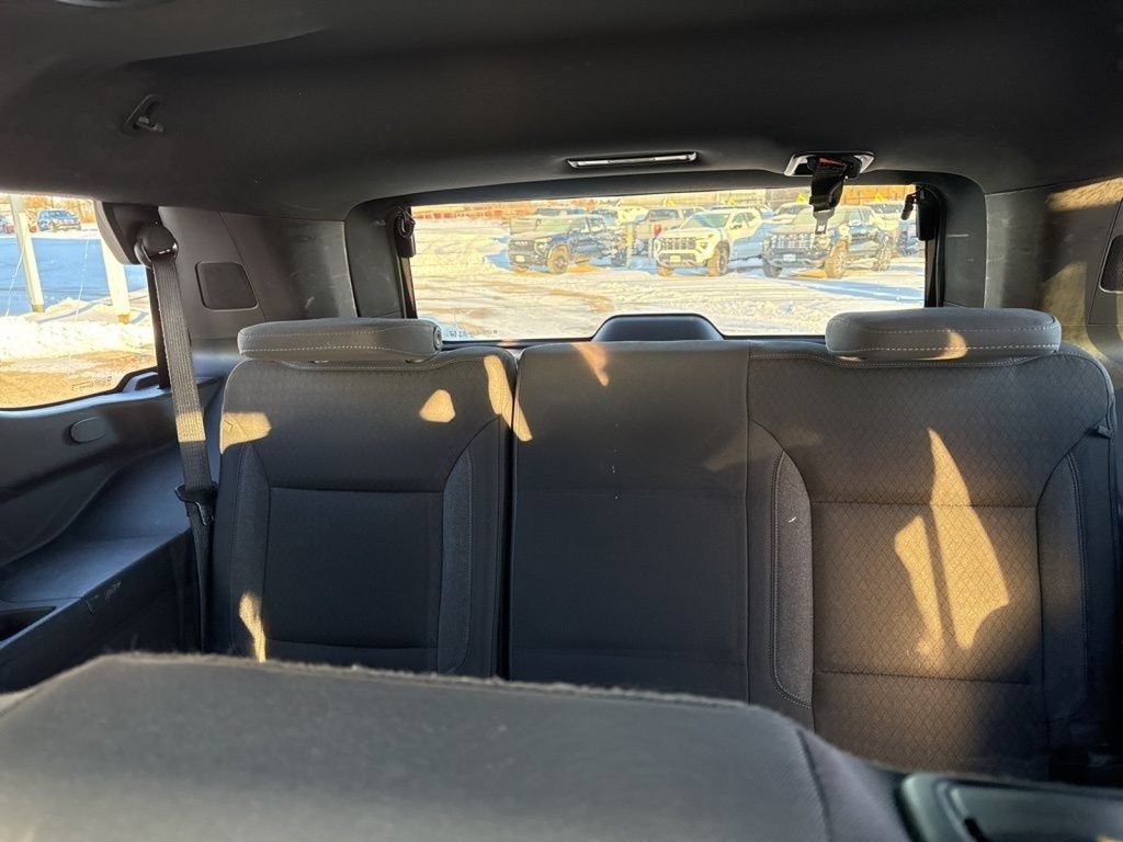 Used 2024 GMC Yukon SLE AWD/4WD image 36