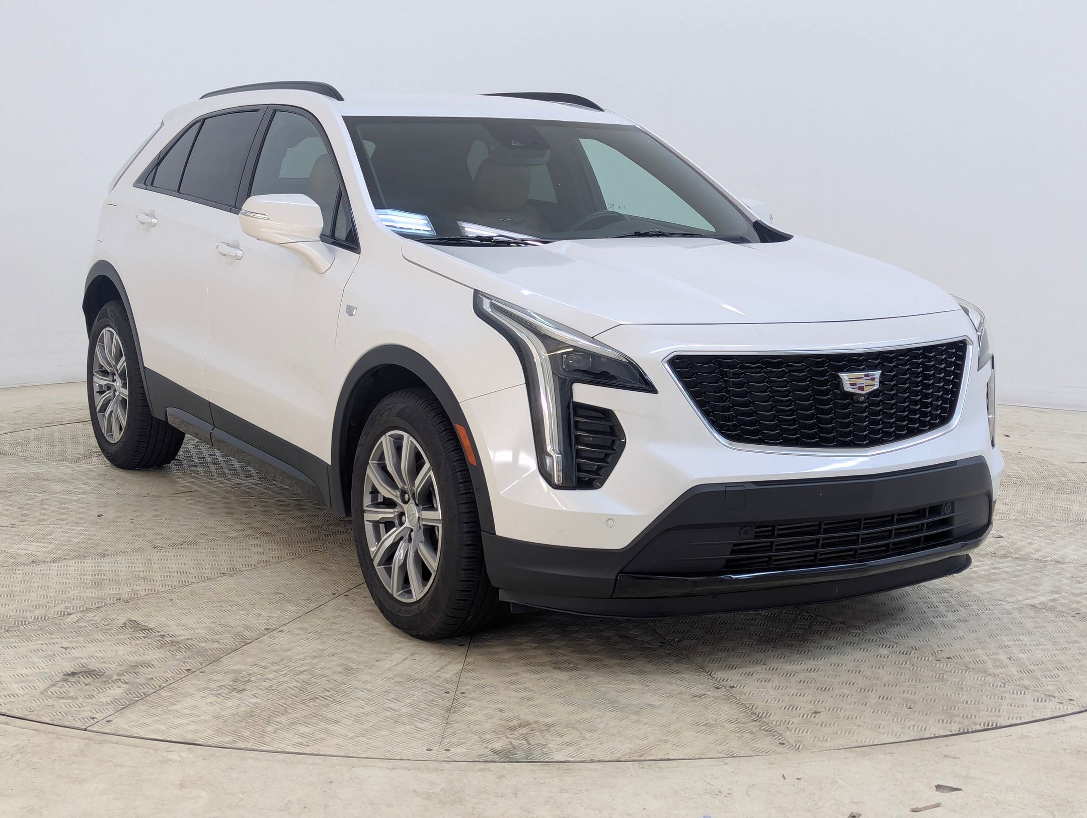 Used 2022 Cadillac XT4 Sport w/ Comfort Package image 7