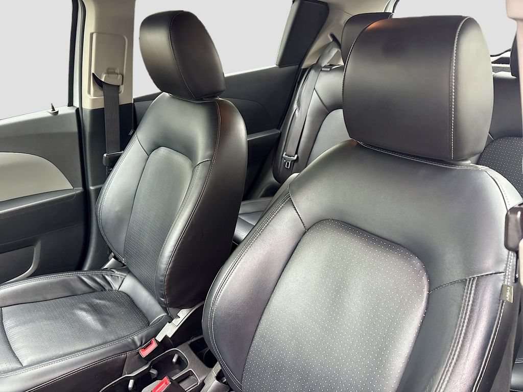 Used 2015 Chevrolet Sonic LTZ FWD image 20