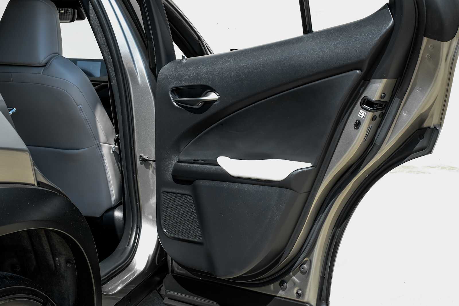 Used 2019 Lexus UX 200 image 46