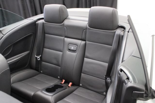Used 2014 Volkswagen Eos Komfort FWD image 18