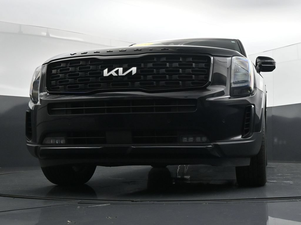 Used 2022 Kia Telluride SX w/ Nightfall Edition Package AWD/4WD image 32