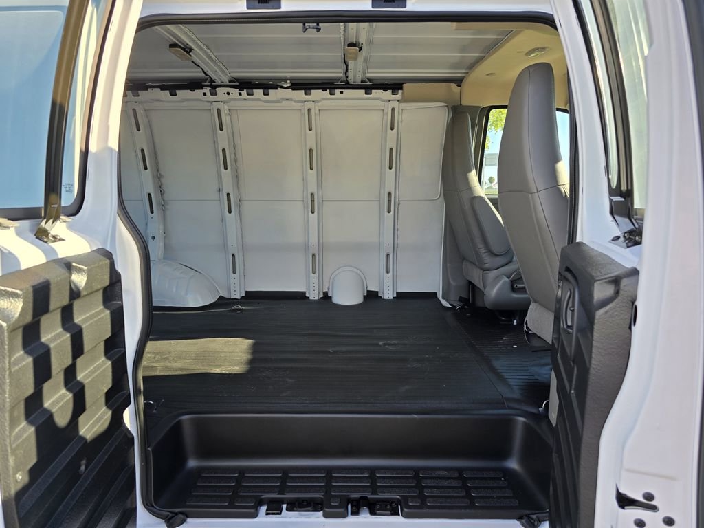 New 2025 Chevrolet Express 2500 w/ Driver Convenience Package image 13