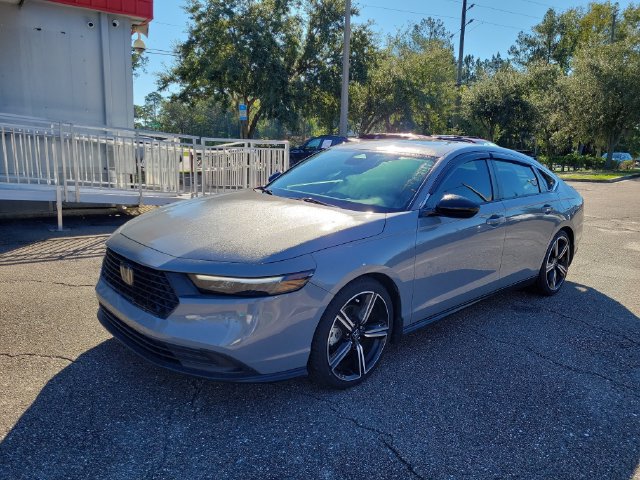 Used 2024 Honda Accord Sport image 4