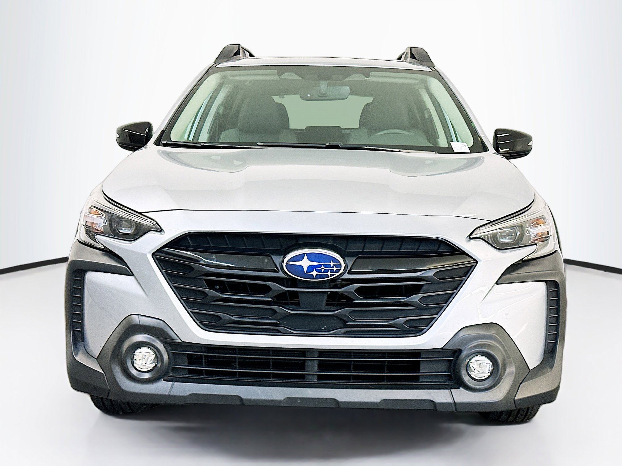 Used 2025 Subaru Outback Onyx Edition image 2