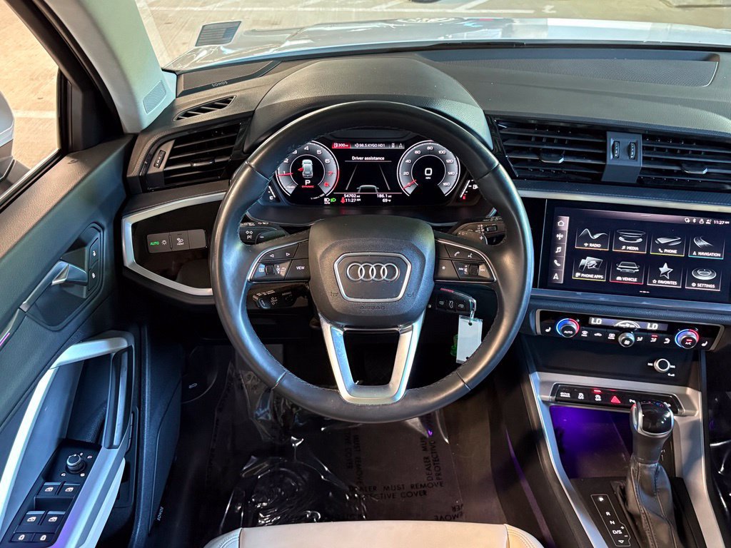 Used 2022 Audi Q3 2.0T Premium Plus AWD/4WD image 15