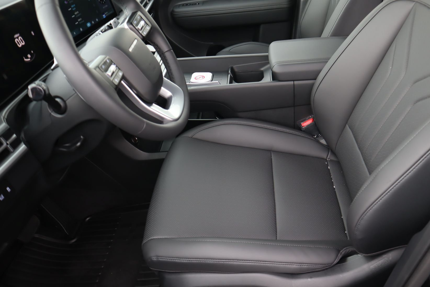 New 2027 Hyundai Santa Fe SEL AWD/4WD image 16