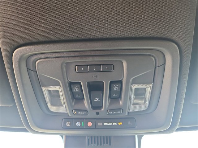 Certified 2024 Chevrolet Silverado 1500 High Country w/ Technology Package image 32