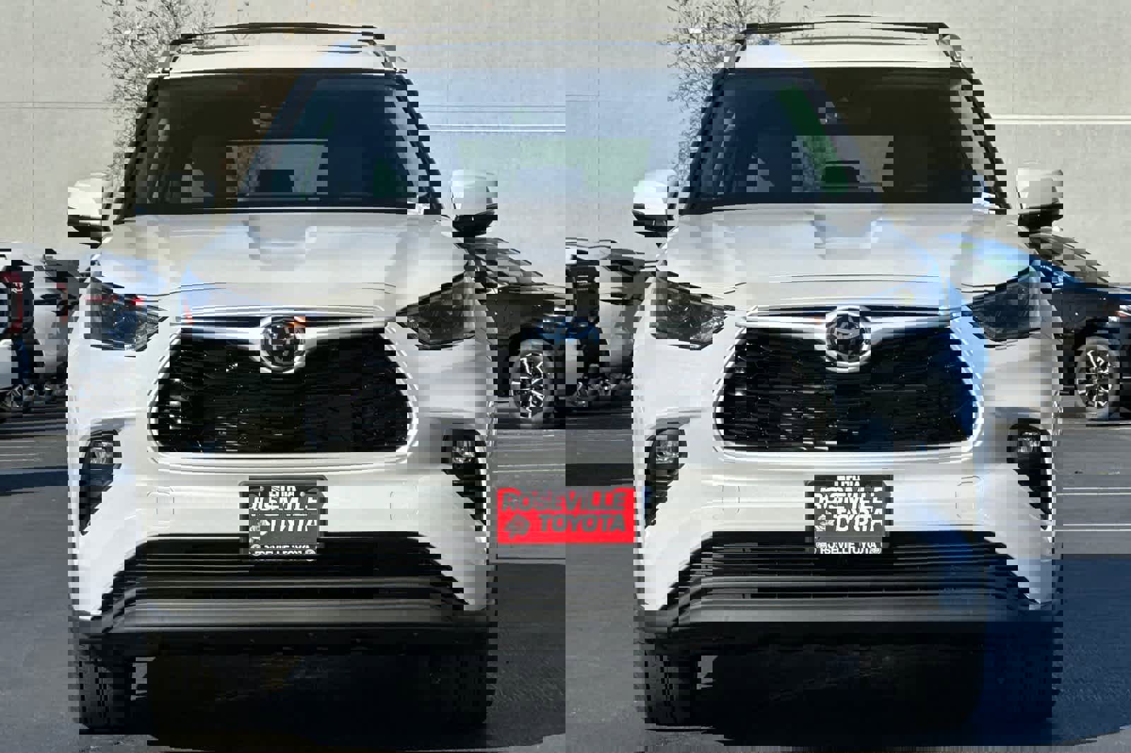 New 2026 Toyota Highlander XLE image 10