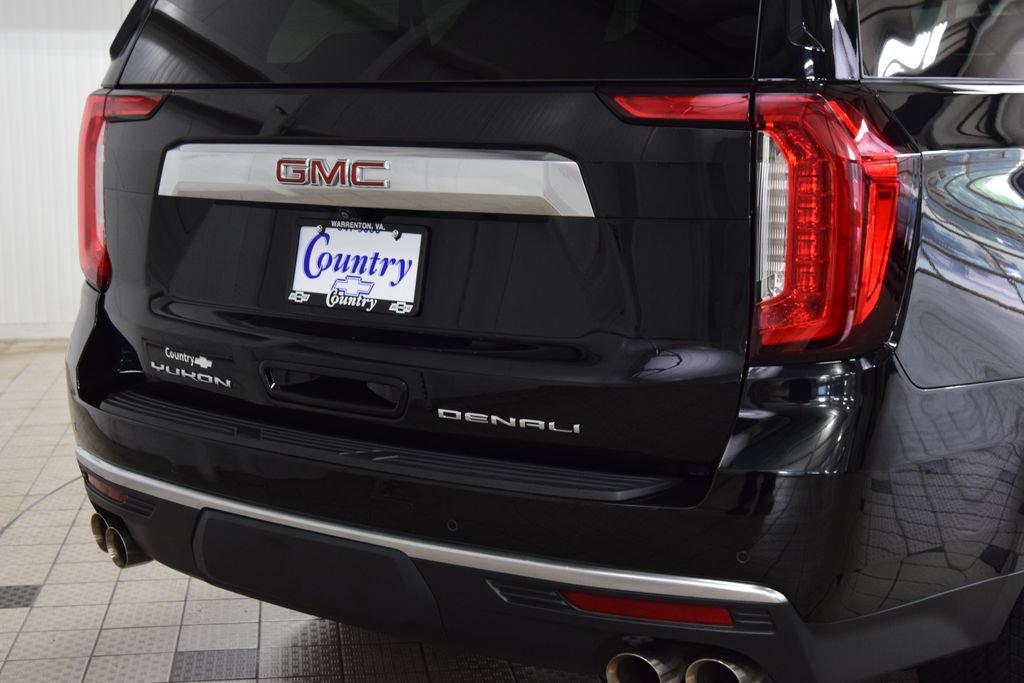 Used 2024 GMC Yukon XL Denali AWD/4WD image 22