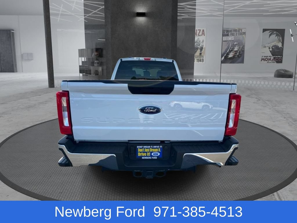 Used 2025 Ford F350 XLT w/ FX4 Off-Road Package AWD/4WD image 6