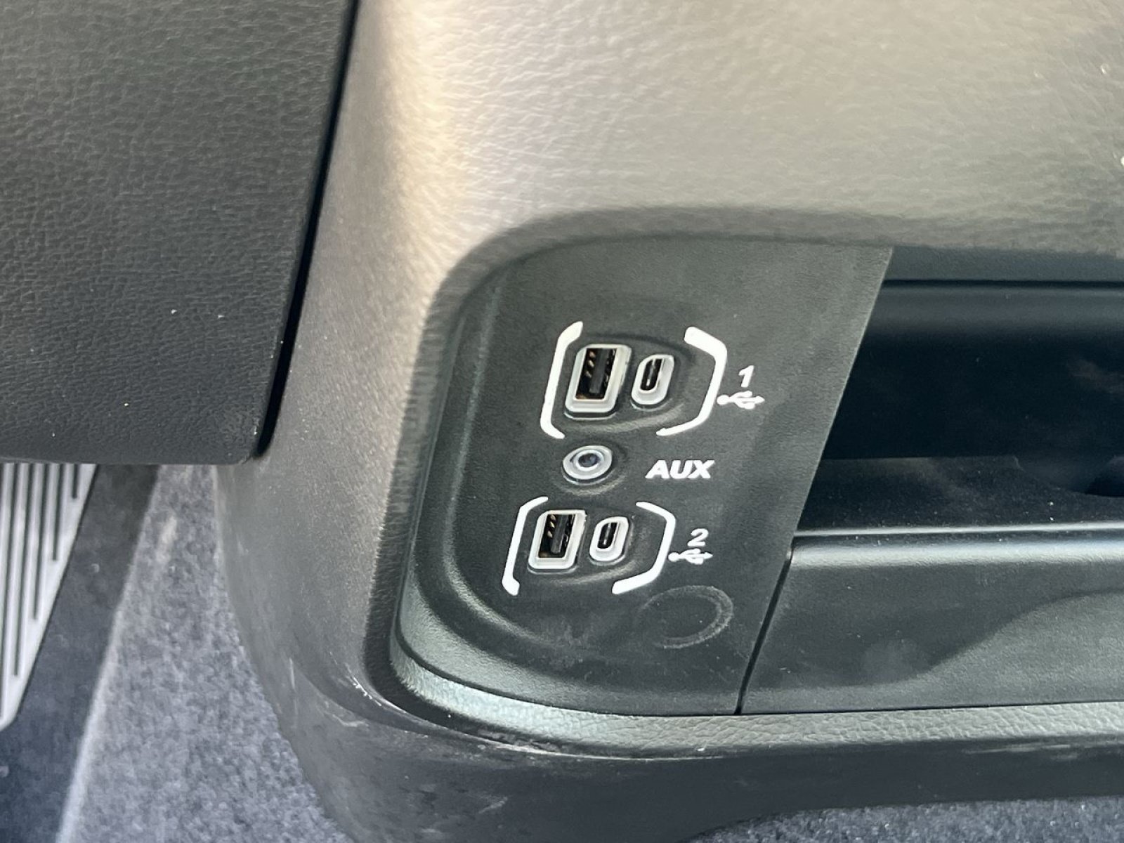 New 2025 RAM 2500 Tradesman AWD/4WD image 22
