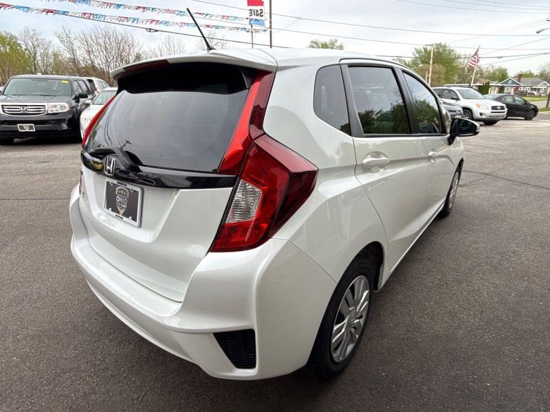 Used 2017 Honda Fit LX image 5