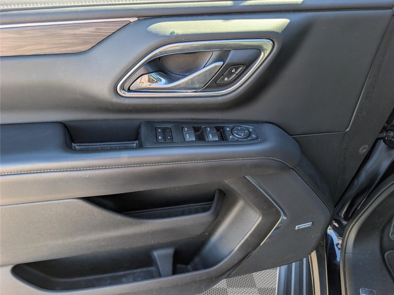 Used 2021 Chevrolet Tahoe LT w/ LT Signature Package AWD/4WD image 24