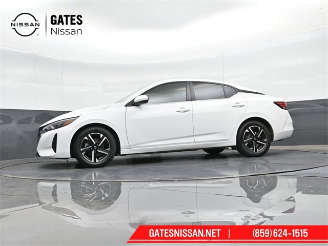 Used 2025 Nissan Sentra SV image 35