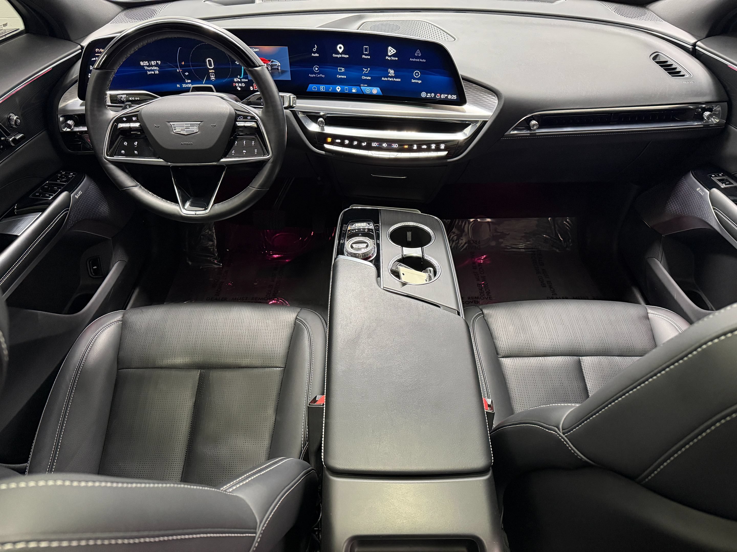 Used 2024 Cadillac Lyriq Sport RWD image 16