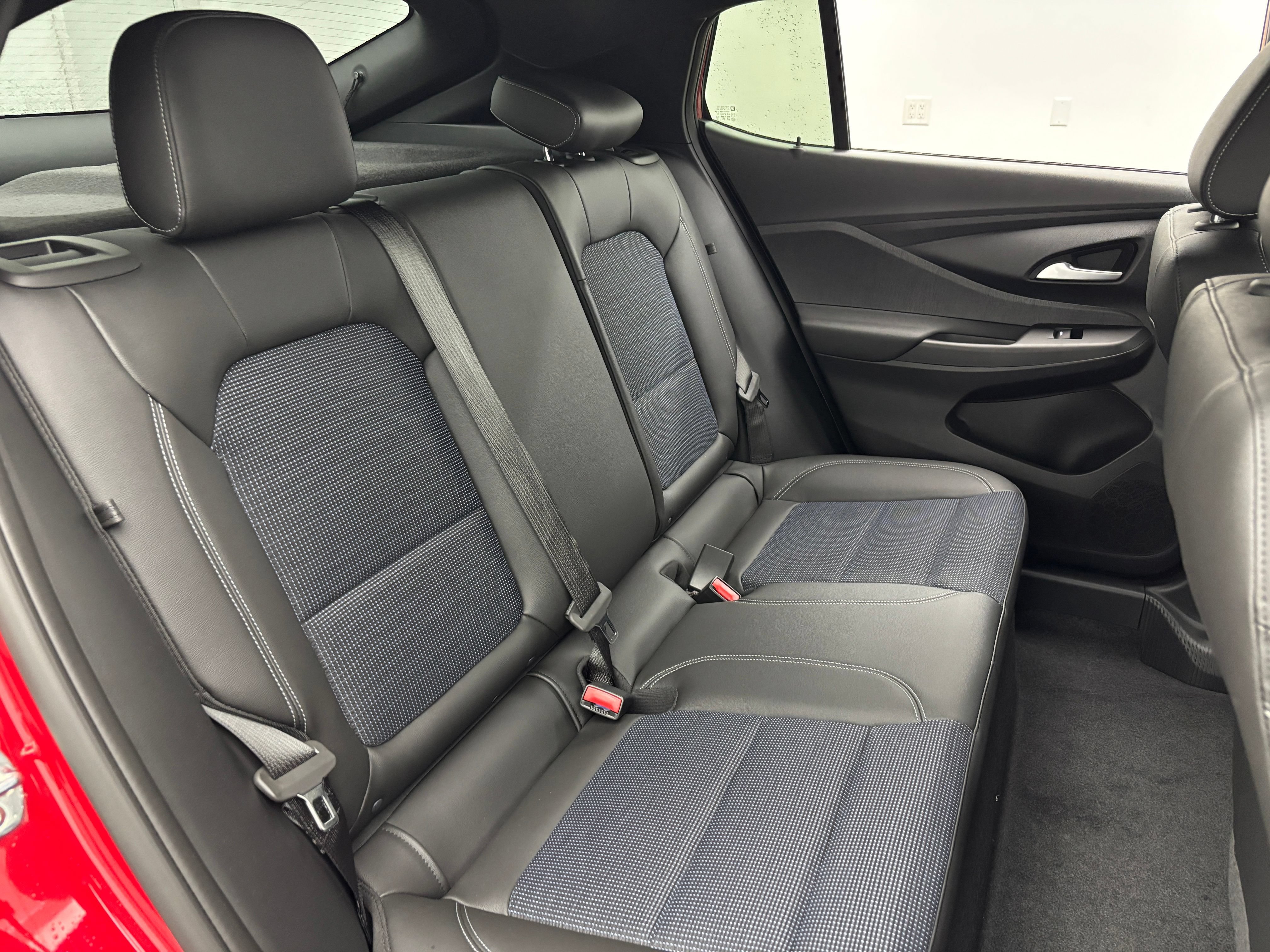 New 2026 Buick Envista Sport Touring w/ Convenience I Package FWD image 32