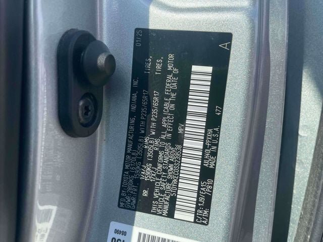Certified 2025 Toyota Sienna XLE FWD image 21