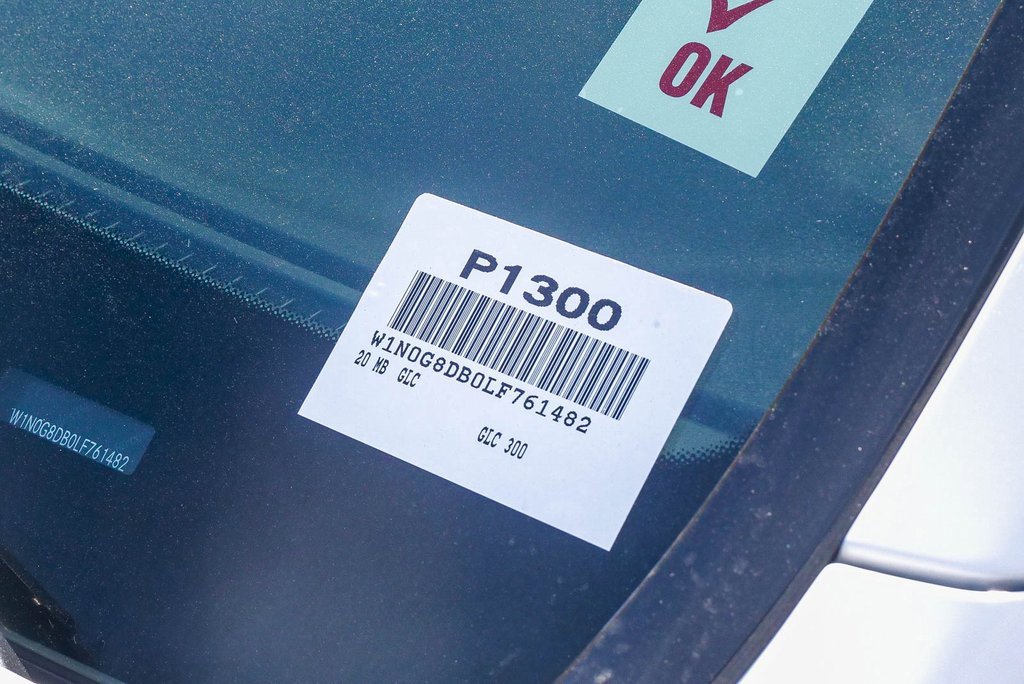 Used 2020 Mercedes-Benz GLC 300 image 25