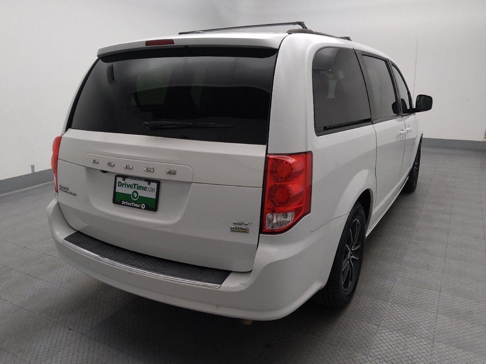 Used 2018 Dodge Grand Caravan GT FWD image 7