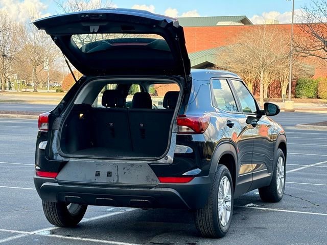 Used 2023 Chevrolet TrailBlazer LS image 18