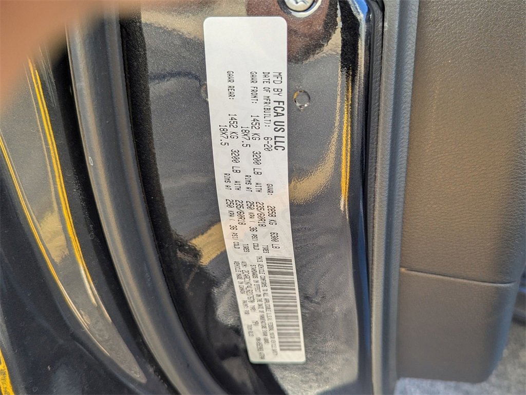 Used 2020 Chrysler Pacifica Limited w/ Quick Oder Package 2EV RED-S image 32